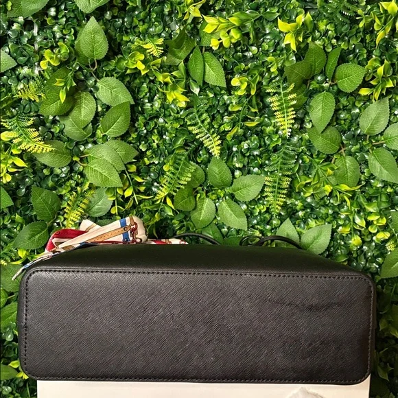 Kate Spade Black Saffiano Satchel Bag - Picture 5 of 12